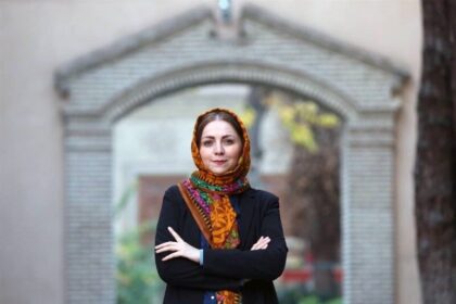 نصیحت رهبر شهید به کارگردان سینما: «کار کنید و ناامید نباشید»